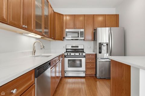 Tiny photo for 1001 W Madison Street #204, Chicago, IL 60607 (MLS # 12593943)