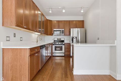 Tiny photo for 1001 W Madison Street #204, Chicago, IL 60607 (MLS # 12593943)