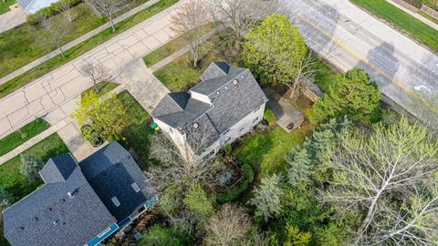 Tiny photo for 3 Chestnut Terrace, Buffalo Grove, IL 60089 (MLS # 12621857)