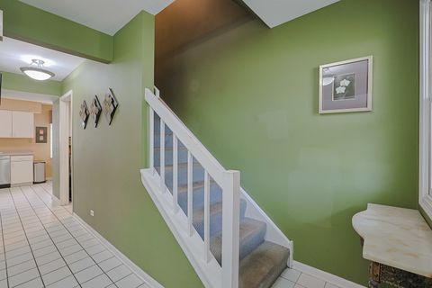 Tiny photo for 3 Chestnut Terrace, Buffalo Grove, IL 60089 (MLS # 12621857)