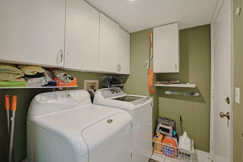 Tiny photo for 3 Chestnut Terrace, Buffalo Grove, IL 60089 (MLS # 12621857)