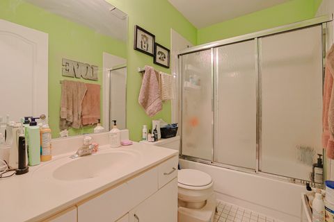 Tiny photo for 3 Chestnut Terrace, Buffalo Grove, IL 60089 (MLS # 12621857)