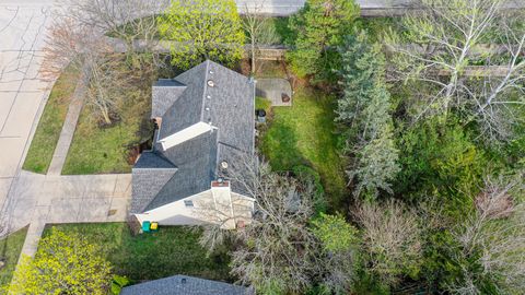 Tiny photo for 3 Chestnut Terrace, Buffalo Grove, IL 60089 (MLS # 12621857)