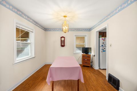 Tiny photo for 2230 Kensington Avenue, Westchester, IL 60154 (MLS # 12494215)