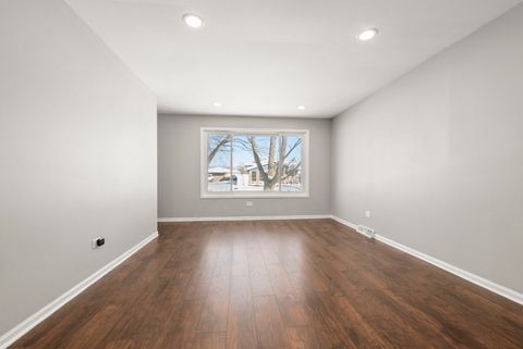 Tiny photo for 16380 Terry Lane, Oak Forest, IL 60452 (MLS # 12524183)