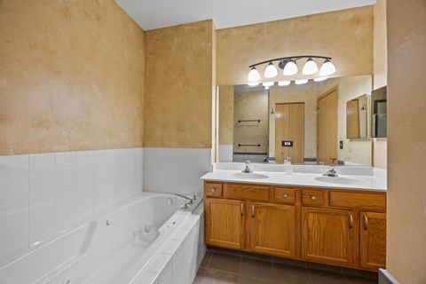 Tiny photo for 192 Brompton Lane #B, Sugar Grove, IL 60554 (MLS # 12549831)