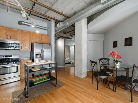 Tiny photo for 933 W Van Buren Street #823, Chicago, IL 60607 (MLS # 12708118)