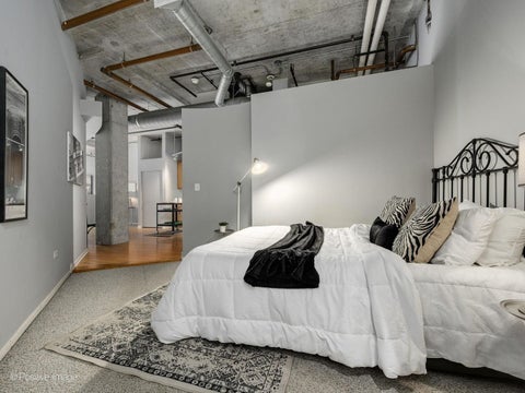 Tiny photo for 933 W Van Buren Street #823, Chicago, IL 60607 (MLS # 12708118)