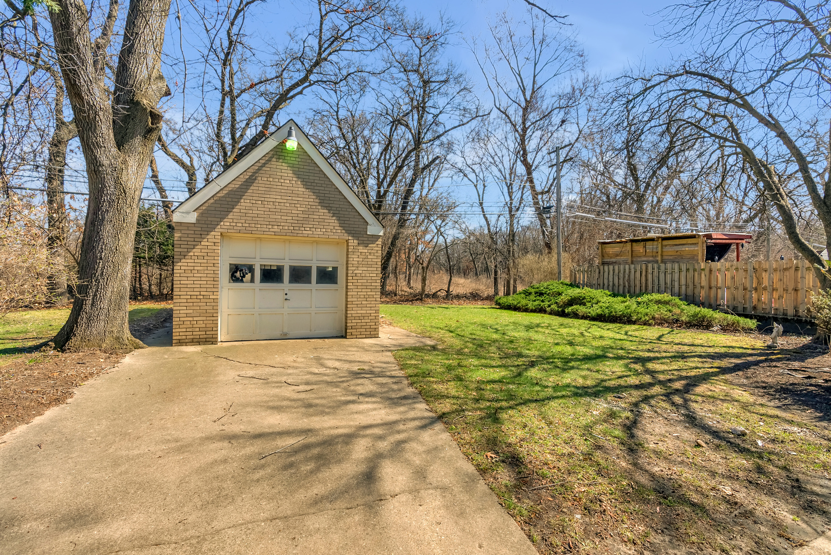 1039 Forest Hill Street