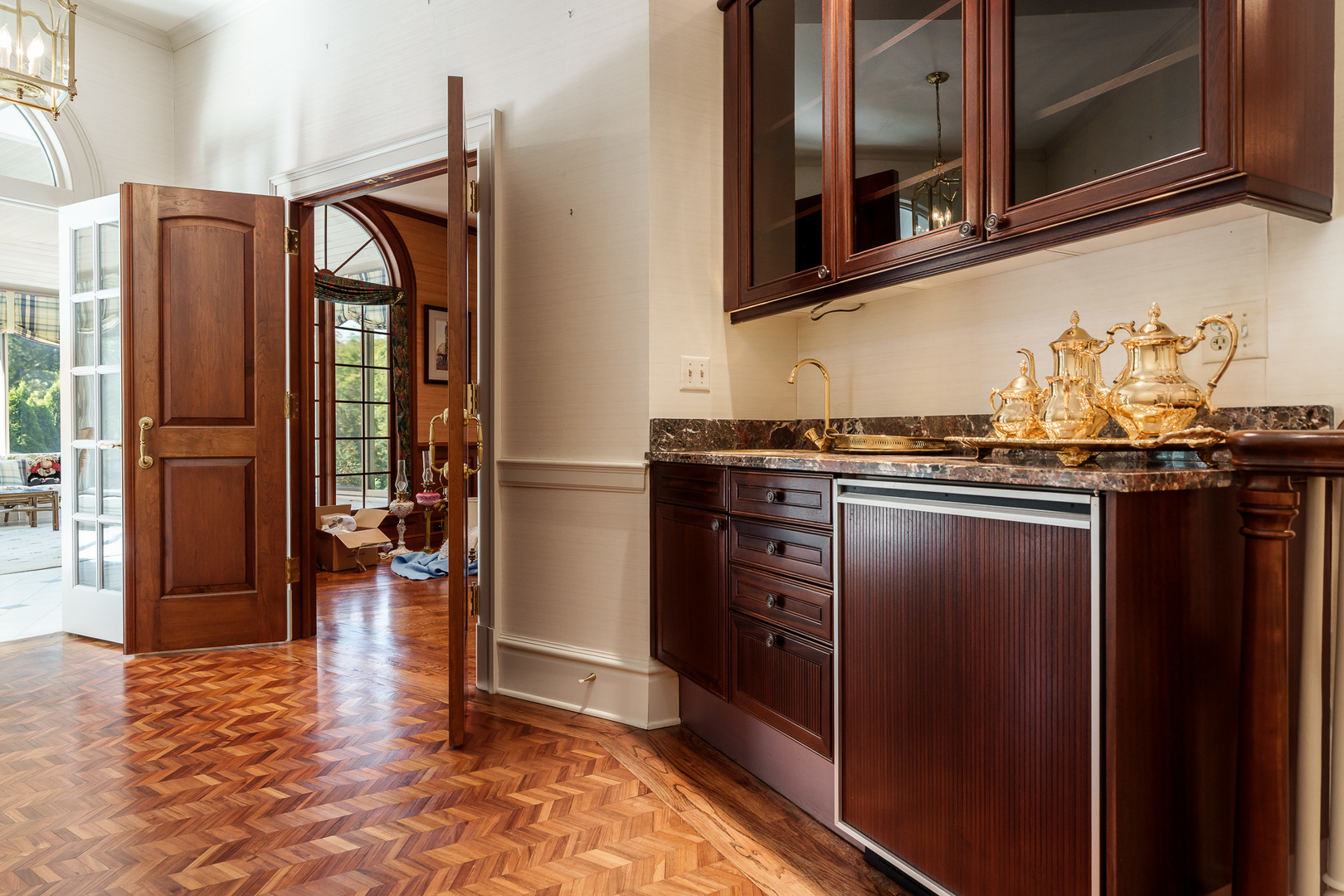 Rockford, Illinois 61107, United States, 4 Bedrooms Bedrooms, ,5 BathroomsBathrooms,Residential,Active,220835