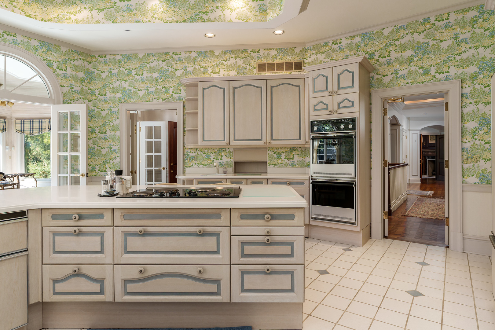 Rockford, Illinois 61107, United States, 4 Bedrooms Bedrooms, ,5 BathroomsBathrooms,Residential,Active,220835