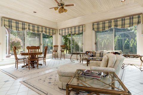 Tiny photo for 1637 Coachman Drive, Rockford, IL 61107 (MLS # 12485499)