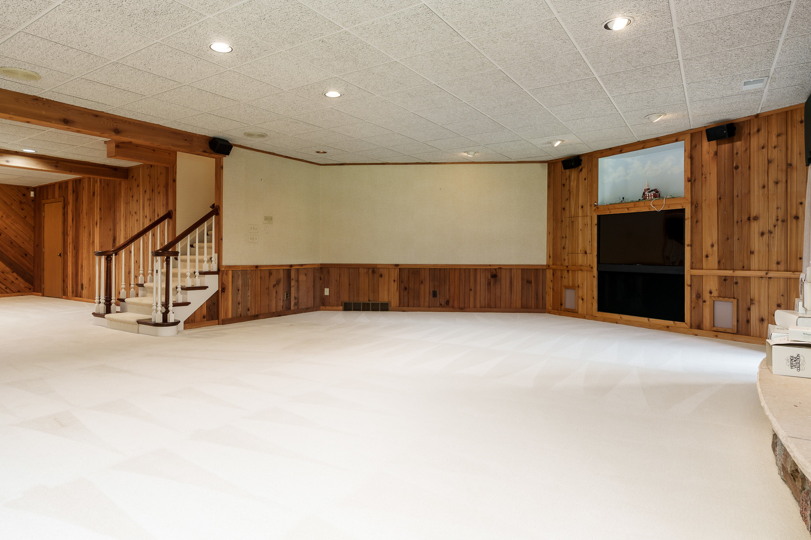 Rockford, Illinois 61107, United States, 4 Bedrooms Bedrooms, ,5 BathroomsBathrooms,Residential,Active,220835