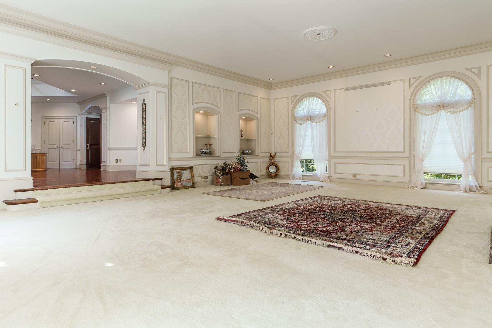 Rockford, Illinois 61107, United States, 4 Bedrooms Bedrooms, ,5 BathroomsBathrooms,Residential,Active,220835