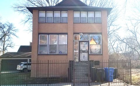 Tiny photo for 2665 E 77th Street, Chicago, IL 60649 (MLS # 12612355)