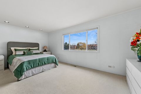 Tiny photo for 1480 Fairfax Lane #1480, Buffalo Grove, IL 60089 (MLS # 12590942)