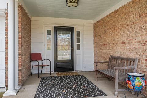 Tiny photo for 145 Rivershire Lane, Lincolnshire, IL 60069 (MLS # 12523898)