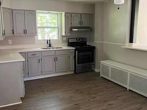 Tiny photo for 330 Park Avenue, Cary, IL 60013 (MLS # 12474880)