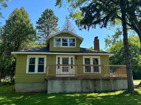 330 Park Avenue Cary IL 60013