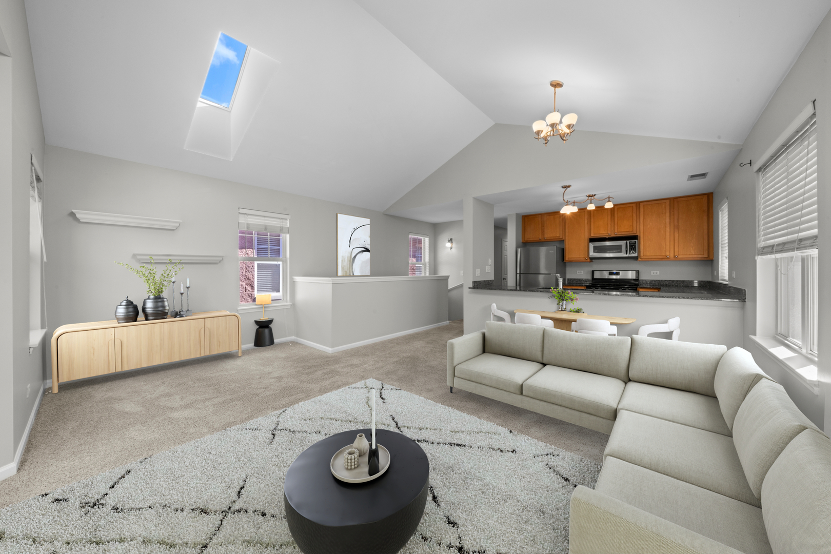 649 W Elm Street C