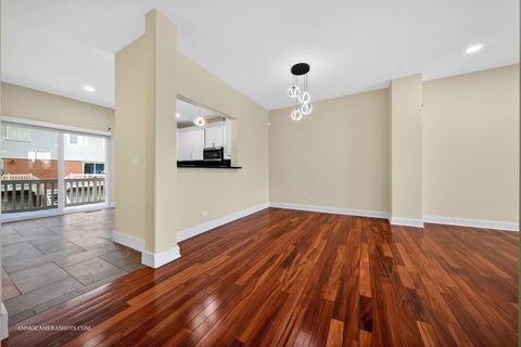 Tiny photo for 2164 W Concord Lane, Addison, IL 60101 (MLS # 12534753)