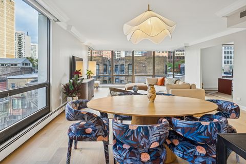 Tiny photo for 100 E Bellevue Place #5E, Chicago, IL 60611 (MLS # 12491119)