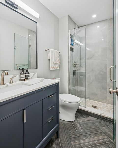 Tiny photo for 100 E Bellevue Place #5E, Chicago, IL 60611 (MLS # 12491119)
