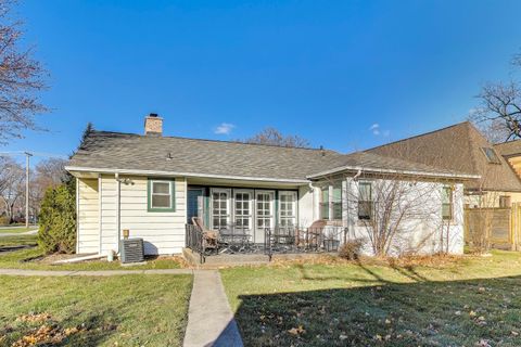 Tiny photo for 108 Beverly Place, Munster, IN 46321 (MLS # 12585006)