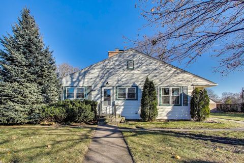 Tiny photo for 108 Beverly Place, Munster, IN 46321 (MLS # 12585006)