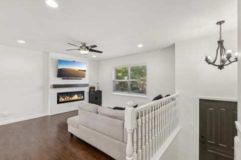 Tiny photo for 617 Arnold Avenue, Streamwood, IL 60107 (MLS # 12480060)