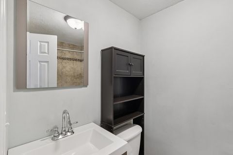 Tiny photo for 617 Arnold Avenue, Streamwood, IL 60107 (MLS # 12480060)