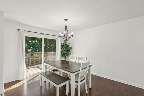 Tiny photo for 617 Arnold Avenue, Streamwood, IL 60107 (MLS # 12480060)