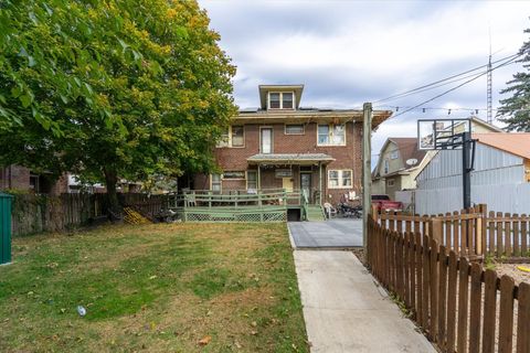 Tiny photo for 532 7th Street, Lasalle, IL 61301 (MLS # 12546066)