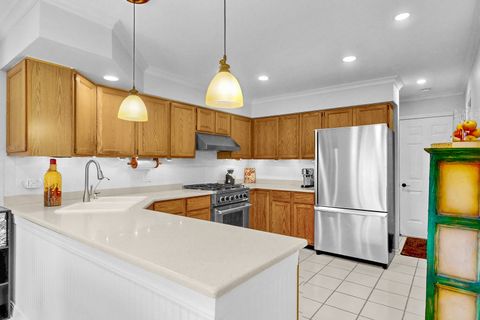 Tiny photo for 1065 N Jamey Lane, Addison, IL 60101 (MLS # 12512694)