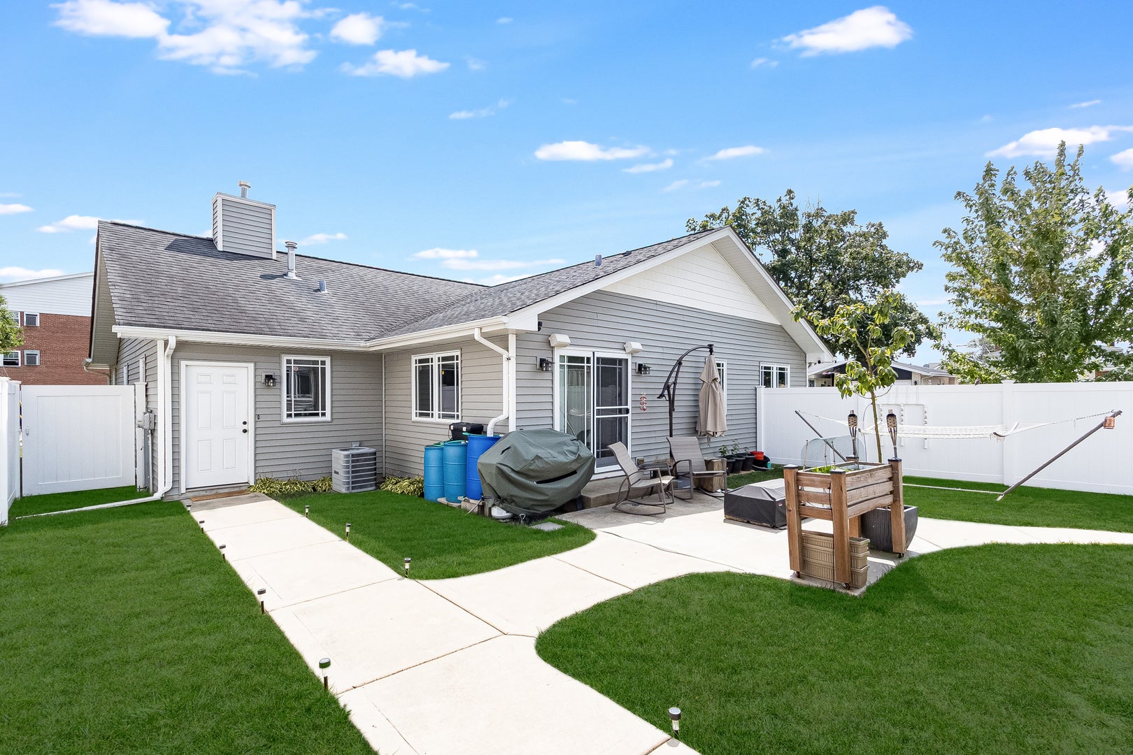 6116 W 94th Street