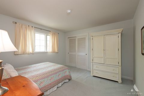 Tiny photo for 304 S Circle Drive, Palatine, IL 60067 (MLS # 12633579)