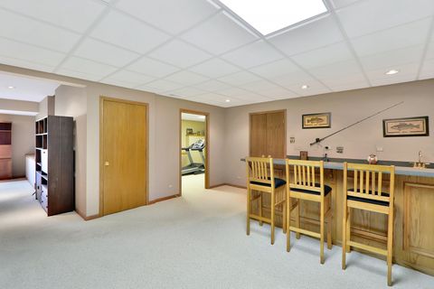 Tiny photo for 21 N Highview Circle, Hawthorn Woods, IL 60047 (MLS # 12588058)