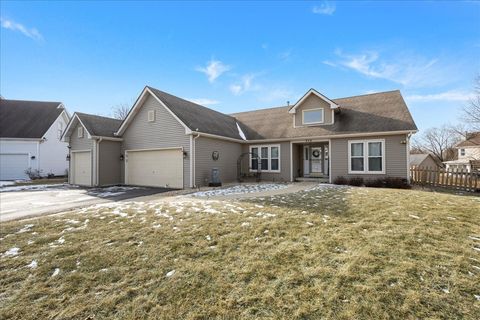 Tiny photo for 313 Carrie Court, North Aurora, IL 60542 (MLS # 12566297)