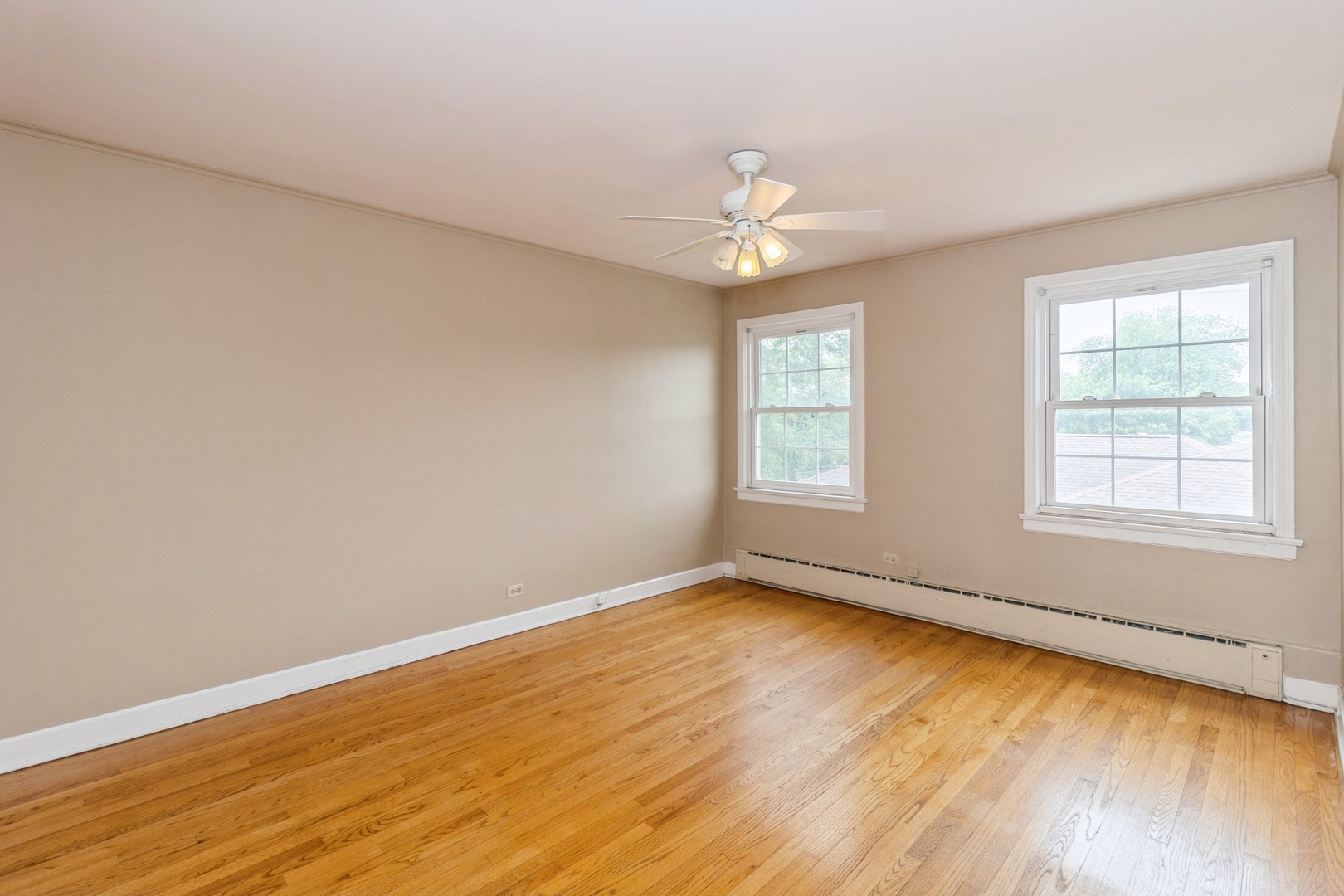 342 Ridge Avenue 3