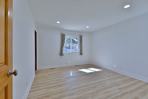 Tiny photo for 340 Somerset Drive, Streamwood, IL 60107 (MLS # 12589205)