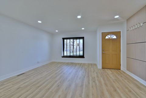 Tiny photo for 340 Somerset Drive, Streamwood, IL 60107 (MLS # 12589205)