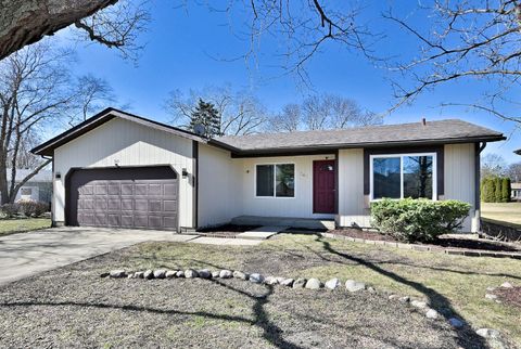 340 Somerset Drive Streamwood IL 60107