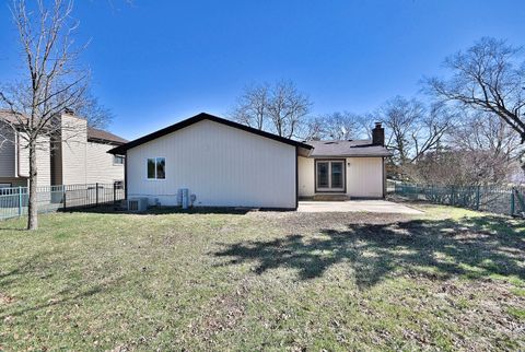 Tiny photo for 340 Somerset Drive, Streamwood, IL 60107 (MLS # 12589205)