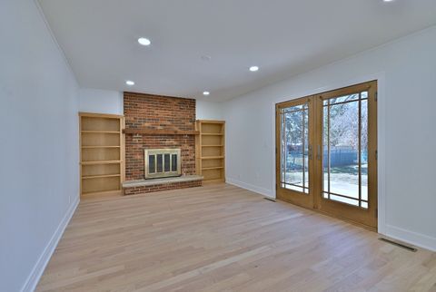 Tiny photo for 340 Somerset Drive, Streamwood, IL 60107 (MLS # 12589205)