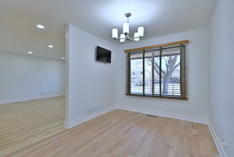 Tiny photo for 340 Somerset Drive, Streamwood, IL 60107 (MLS # 12589205)