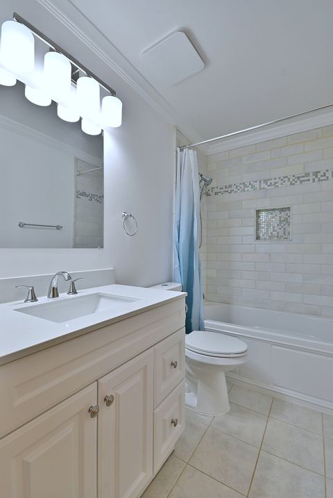 Tiny photo for 340 Somerset Drive, Streamwood, IL 60107 (MLS # 12589205)