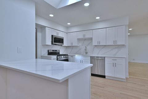 Tiny photo for 340 Somerset Drive, Streamwood, IL 60107 (MLS # 12589205)