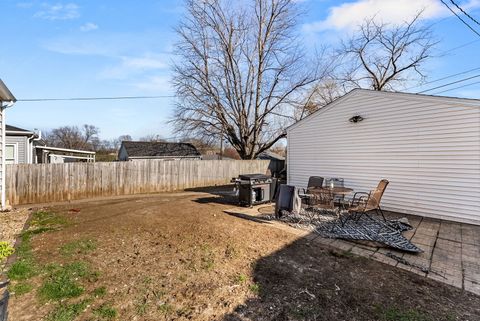 Tiny photo for 1325 W 38th Street, Davenport, IA 52806 (MLS # 12611524)