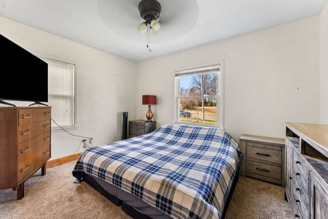 Tiny photo for 1325 W 38th Street, Davenport, IA 52806 (MLS # 12611524)