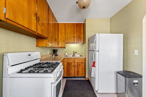 Tiny photo for 1325 W 38th Street, Davenport, IA 52806 (MLS # 12611524)